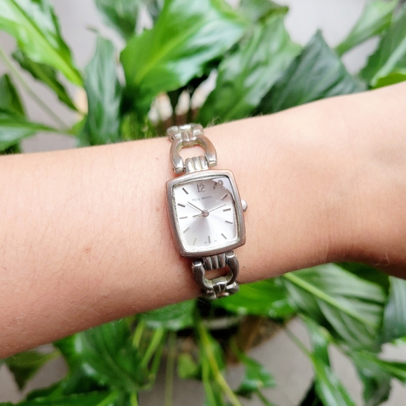 Vintage Philip Mercier Classic Watch - Picture 2 of 9